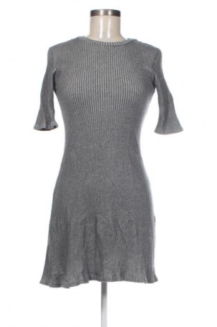 Sukienka Zara Trafaluc, Rozmiar L, Kolor Szary, Cena 31,99 zł