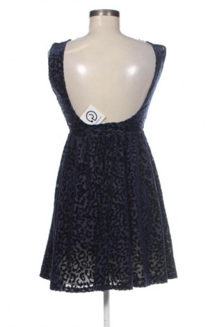 Kleid Zara Trafaluc, Größe S, Farbe Blau, Preis € 33,99