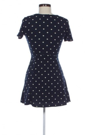 Kleid Zuiki, Größe M, Farbe Mehrfarbig, Preis 14,99 €
