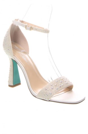 Sandały Betsey Johnson, Rozmiar 41, Kolor ecru, Cena 305,99 zł