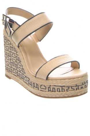 Sandalen Tommy Hilfiger, Größe 38, Farbe Beige, Preis 114,99 €