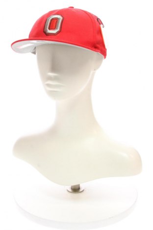 Čiapka  Nike, Farba Červená, Cena  31,71 €