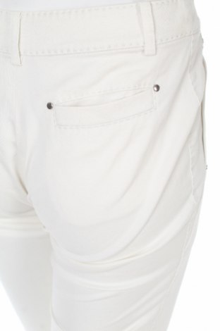 Дамски панталон, Размер XS, Цвят Бял, Цена 35,70 лв.