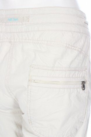 Дамски спортен панталон H&M Sport, Размер L, Цвят Бежов, Цена 23,80 лв.