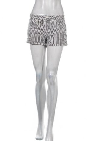 Дамски къс панталон H&M, Размер M, Цвят Черен, 98% памук, 2% еластан, Цена 11,34 лв.