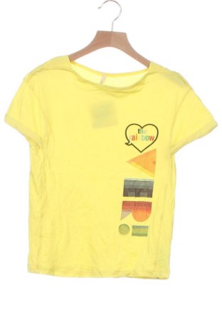 Детска тениска United Colors Of Benetton, Размер 9-10y/ 140-146 см, Цвят Жълт, 100% памук, Цена 9,45 лв.