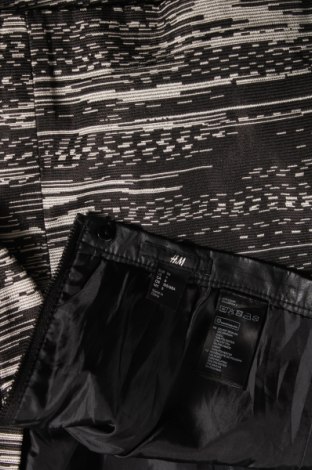 Fustă H&M, Mărime S, Culoare Negru, Preț 7,69 Lei