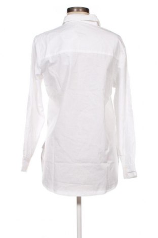 Дамска риза ONLY, Размер XS, Цвят Бял, Цена 19,20 лв.