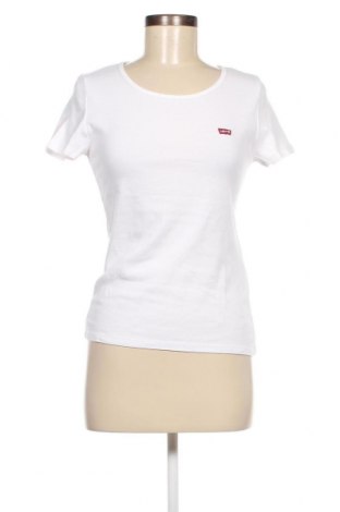 Дамска тениска Levi's, Размер M, Цвят Бял, 96% памук, 4% еластан, Цена 91,00 лв.