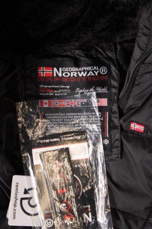 Дамско яке Geographical Norway, Размер M, Цвят Черен, Цена 284,20 лв.