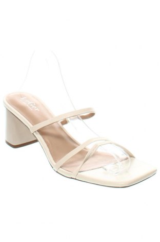 Hausschuhe LeGer By Lena Gercke X About you, Größe 42, Farbe Ecru, Preis 52,58 €