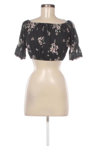 Γυναικεία μπλούζα, Μέγεθος S, Χρώμα Πολύχρωμο, Τιμή 3,85 €
