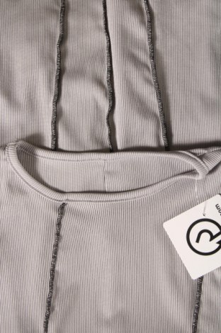 Damen Shirt, Größe S, Farbe Grau, Preis 9,61 €