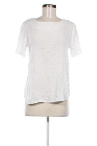 Γυναικεία μπλούζα B.Young, Μέγεθος M, Χρώμα Λευκό, Τιμή 3,16 €