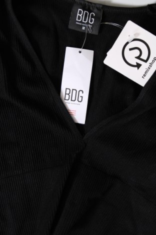 Дамска блуза BDG, Размер M, Цвят Черен, Цена 10,80 лв.