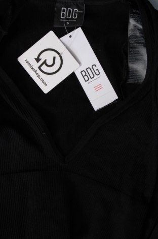 Дамска блуза BDG, Размер S, Цвят Черен, Цена 10,80 лв.