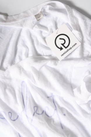 Γυναικεία μπλούζα Bench, Μέγεθος S, Χρώμα Λευκό, Τιμή 14,85 €
