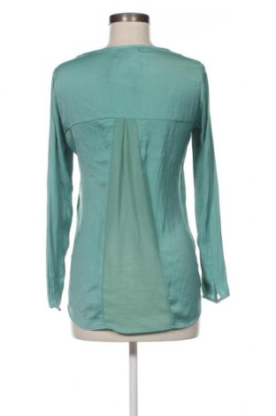 Γυναικεία μπλούζα Bershka, Μέγεθος S, Χρώμα Πράσινο, Τιμή 9,62 €
