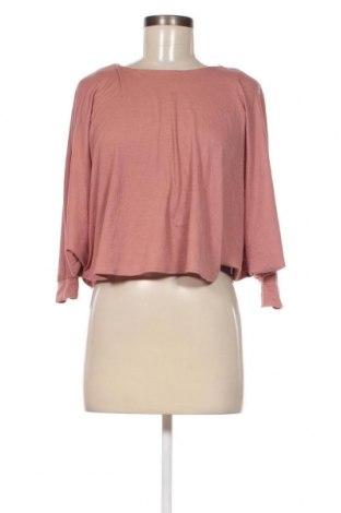 Дамска блуза Bershka, Размер XS, Цвят Кафяв, Цена 6,27 лв.
