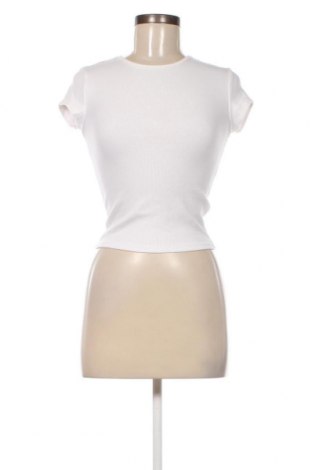 Дамска блуза Bershka, Размер S, Цвят Бял, Цена 7,79 лв.