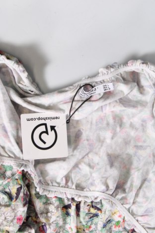 Γυναικεία μπλούζα Bershka, Μέγεθος L, Χρώμα Πολύχρωμο, Τιμή 4,23 €