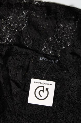 Γυναικεία μπλούζα Blind Date, Μέγεθος M, Χρώμα Μαύρο, Τιμή 2,47 €