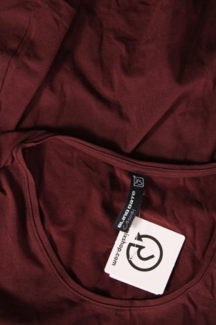 Γυναικεία μπλούζα Blind Date, Μέγεθος S, Χρώμα Καφέ, Τιμή 11,75 €