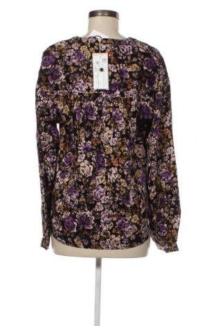 Дамска блуза Cream, Размер M, Цвят Многоцветен, Цена 102,00 лв.