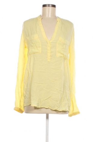 Γυναικεία μπλούζα Deha, Μέγεθος S, Χρώμα Κίτρινο, Τιμή 10,73 €