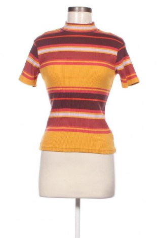 Γυναικεία μπλούζα Element, Μέγεθος S, Χρώμα Πολύχρωμο, Τιμή 4,60 €
