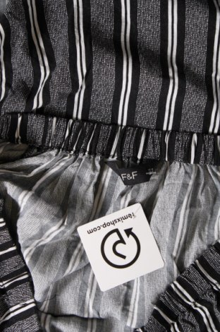 Γυναικεία μπλούζα F&F, Μέγεθος XL, Χρώμα Πολύχρωμο, Τιμή 4,11 €