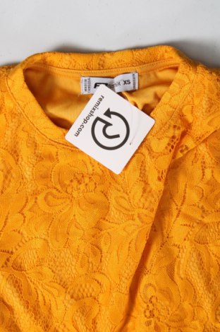 Дамска блуза Fb Sister, Размер XS, Цвят Оранжев, Цена 4,56 лв.