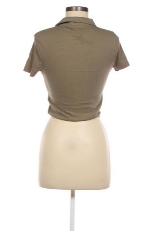 Дамска блуза Fb Sister, Размер M, Цвят Зелен, Цена 6,27 лв.