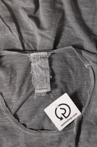 Damen Shirt Freddy, Größe M, Farbe Grau, Preis € 2,84