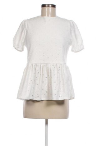 Дамска блуза In the style, Размер M, Цвят Бял, Цена 31,00 лв.