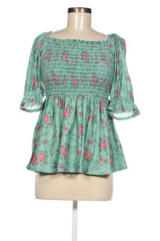 Дамска блуза In the style, Размер M, Цвят Зелен, Цена 31,00 лв.