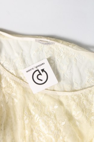 Γυναικεία μπλούζα Intimissimi, Μέγεθος M, Χρώμα Εκρού, Τιμή 11,75 €