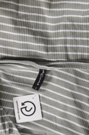 Damen Shirt Jean Pascale, Größe L, Farbe Grün, Preis 5,55 €