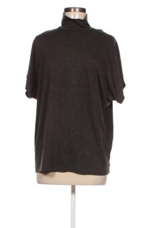 Γυναικεία μπλούζα Joan Vass, Μέγεθος M, Χρώμα Πράσινο, Τιμή 6,31 €