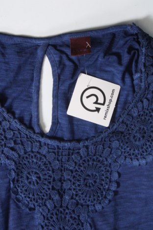 Дамска блуза Livre, Размер M, Цвят Син, Цена 6,27 лв.