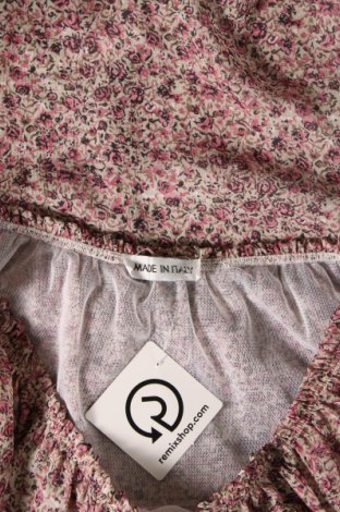 Γυναικεία μπλούζα Made In Italy, Μέγεθος M, Χρώμα Πολύχρωμο, Τιμή 2,43 €