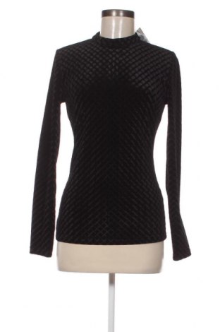 Дамска блуза Minimum, Размер S, Цвят Черен, Цена 31,28 лв.