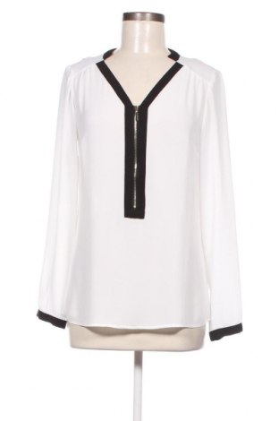Γυναικεία μπλούζα Mohito, Μέγεθος S, Χρώμα Λευκό, Τιμή 14,70 €