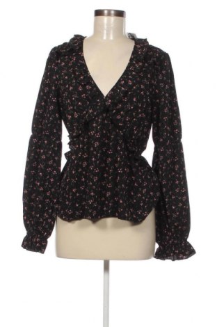 Γυναικεία μπλούζα NA-KD, Μέγεθος XS, Χρώμα Πολύχρωμο, Τιμή 4,45 €