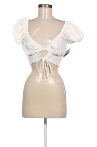 Damen Shirt Nly Trend, Größe M, Farbe Weiß, Preis 4,31 €