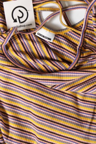 Дамска блуза Noisy May, Размер M, Цвят Многоцветен, Цена 3,80 лв.