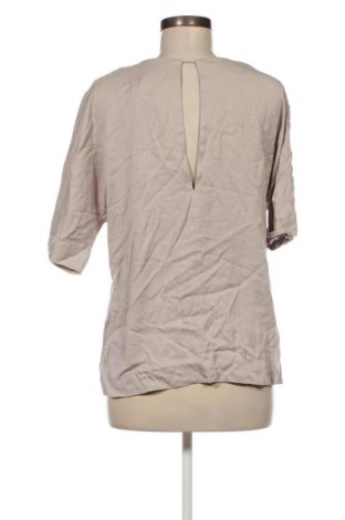 Дамска блуза OAK + FORT, Размер M, Цвят Бежов, Цена 3,60 лв.