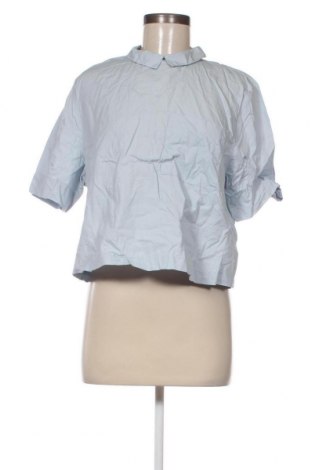 Дамска блуза ONLY, Размер M, Цвят Син, Цена 15,00 лв.