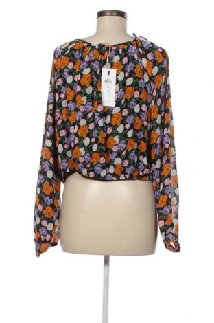 Γυναικεία μπλούζα ONLY, Μέγεθος 3XL, Χρώμα Πολύχρωμο, Τιμή 5,98 €
