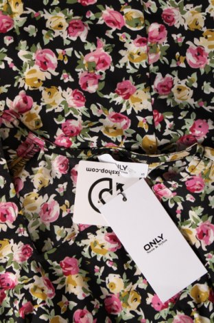 Γυναικεία μπλούζα ONLY, Μέγεθος XS, Χρώμα Πολύχρωμο, Τιμή 3,09 €